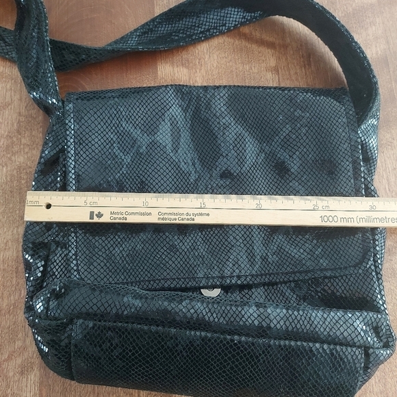 LUGANO snakeskin print glazed soft leather bag black purse Made in Italy - Picture 14 of 14